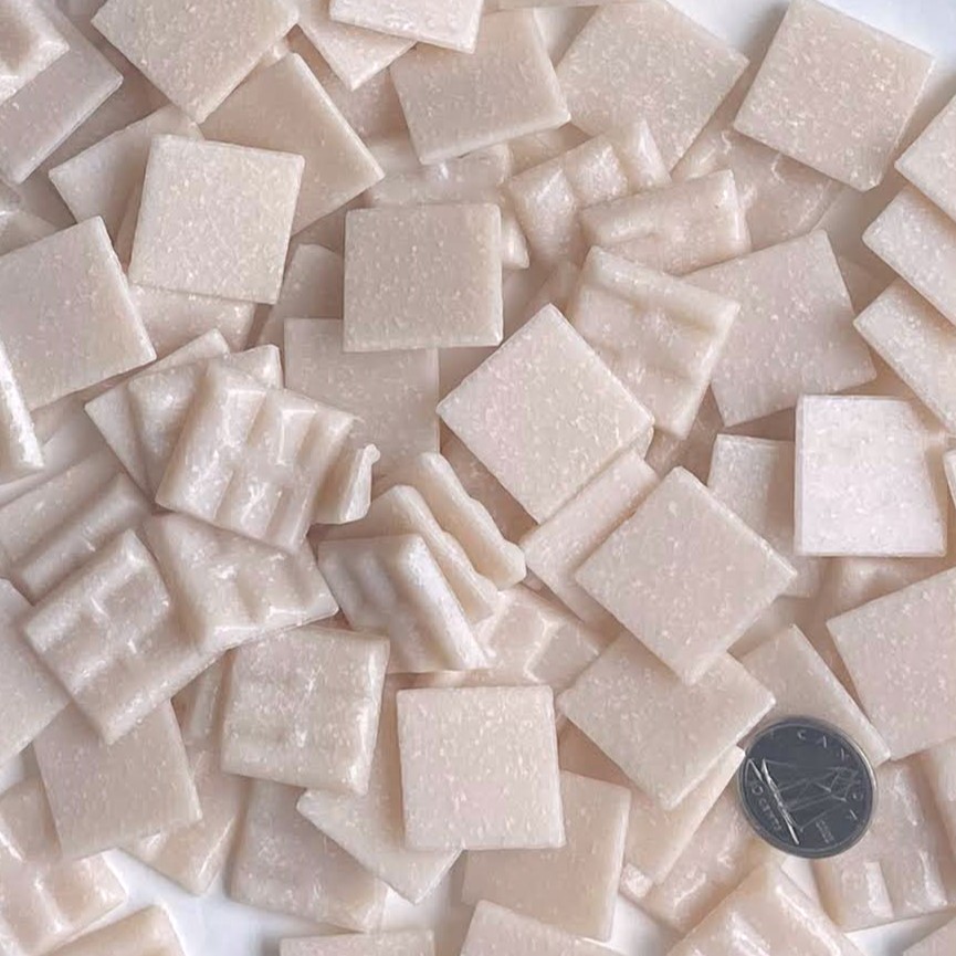 VITREOUS SOLID 20mm FLESH A82