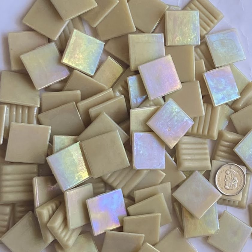 VITREOUS 20mm IRIDESCENT SUN RAY WA30