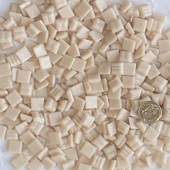 VITREOUS SOLID 10mm FLESH A82