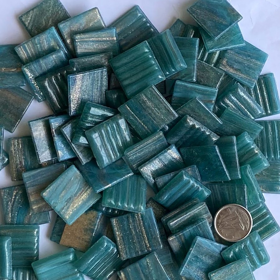 VITREOUS 20mm GOLD GRAIN AQUA GA65