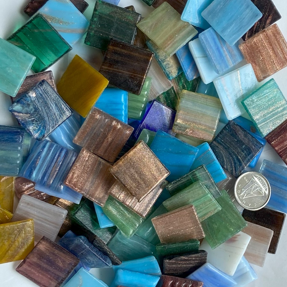 VITREOUS 20mm GOLD GRAIN MIX