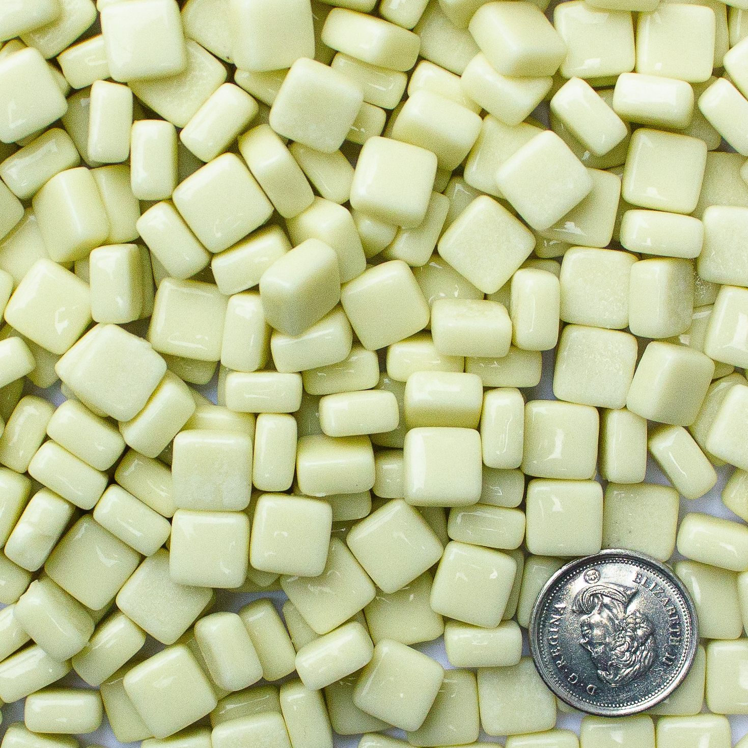 8mm TINY GLOSS 30
