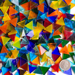SALE (60) STAINED GLASS triangle 20x20x20mm.